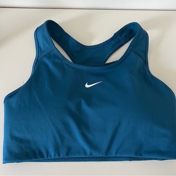 Nike Other - Nike sports bra size L